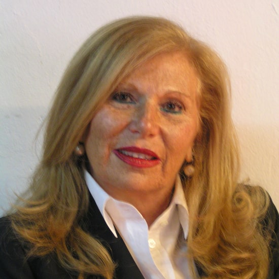Dª. Rosario Mª Medina Ruiz